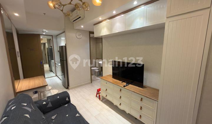Taman Anggrek Residence Siap Huni 2 BR, Renovasi Sangat Bagus 2