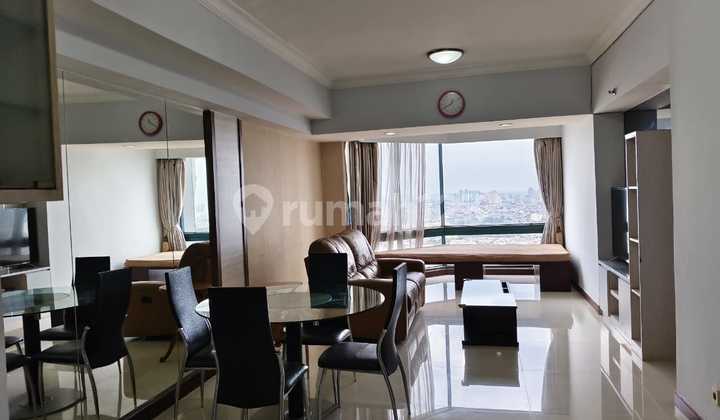 Disewakan Condominium Taman Anggrek 2 BR Furnished 1