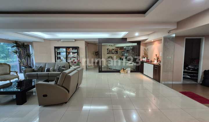 Dijual Unit Combine Condominium Taman Anggrek 292M2, Sangat Luas Berasa Seperti Landed House 2