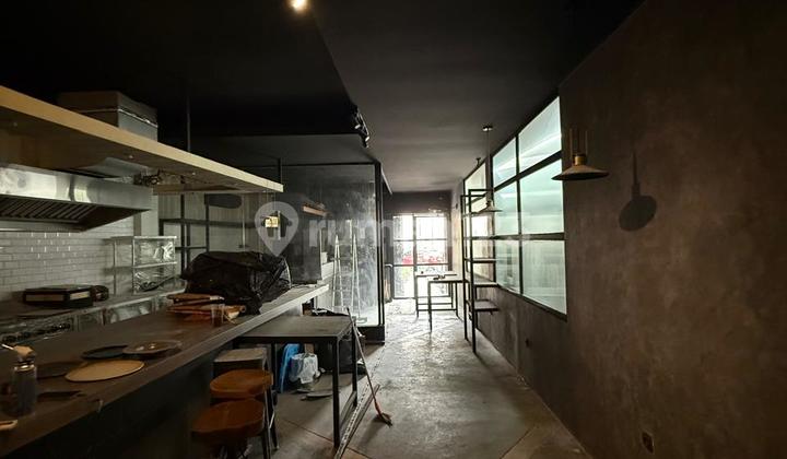 Dijual Bangunan di Jalan Utama Semarang, bisa Jadi Tempat Usaha atau Rumah 2