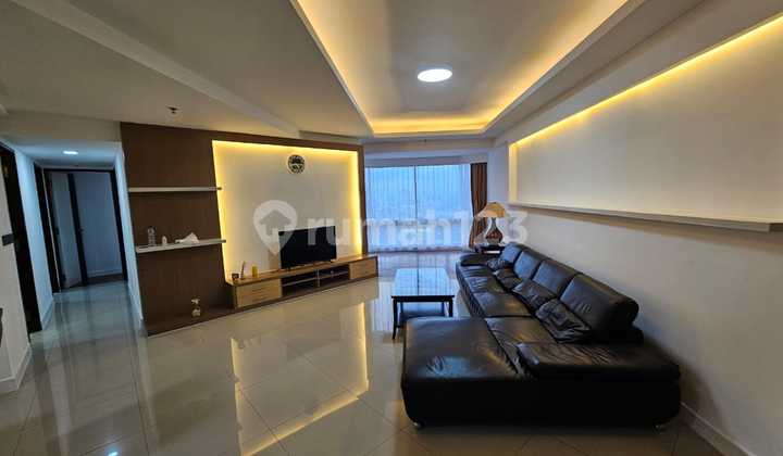 Disewakan Unit Bagus di Condominium Taman Anggrek 1