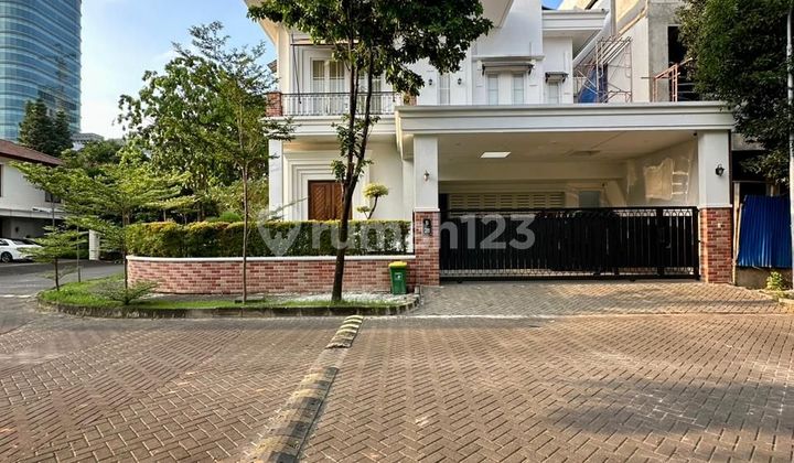 Rumah Baru di Jual di CILANDAK Kawasan Elit Fatmawati Siap Huni Full Furnished Rumah Baru di Jual di CILANDAK Kawasan Elit Fatmawati Siap Huni Full Furnished