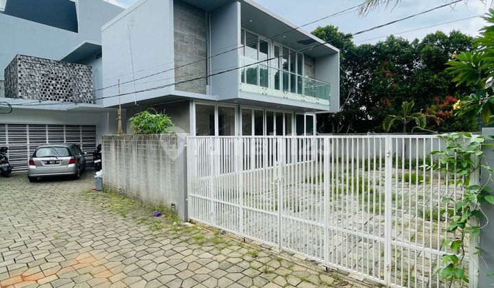 Rumah Sewa For rent bisa buat kantor di Ampera Pejaten Rumah Sewa For rent bisa buat kantor di Ampera Pejaten
