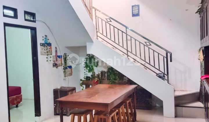 Semi Villa House for Sale Near Cipanas Garut and Jl. Baru Ibrahim Adjie Semi Villa House for Sale Near Cipanas Garut and Jl. Baru Ibrahim Adjie