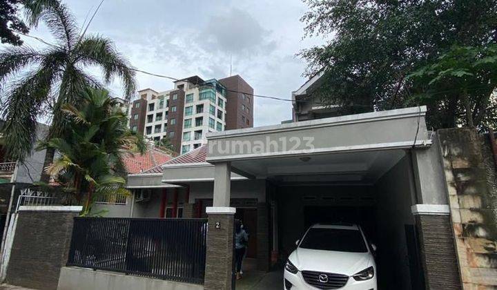 Rumah di Sewa Kontrakan di Cilandak Cipete Elegan di Cilandak: Hunian Ideal

 1