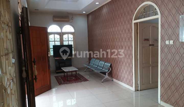 Rumah di Sewakan Cocok Buat Kantor dan Mbg di Pondok Labu Cilandak Cinere