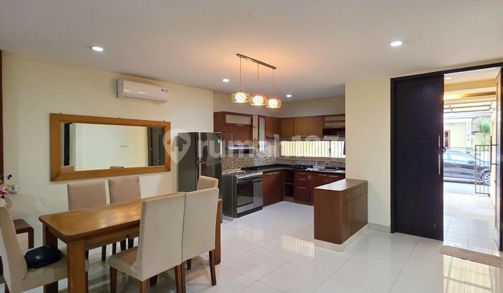 Rumah Di Sewakan Di Pondok Indah 2