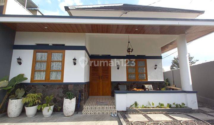 Di Jual Rumah Mewah Siap huni Full Furnished di Tarogong Kota Garut 2