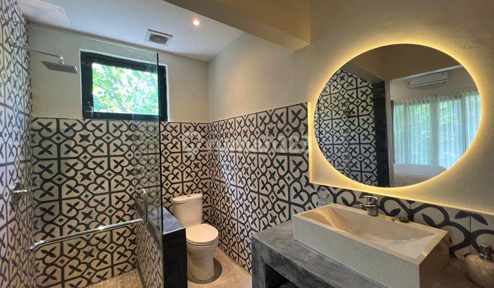 3 Bedroom Villa In Berawa Center for Yearly rental