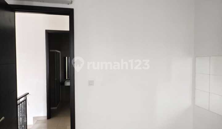 Cheap For Rent House in PIK2 4.5x10 2BR with AC 1 & Full Curtains