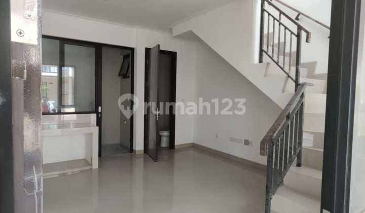 Cheap for rent best price Millennial PIK House 4.5x10 2 floors 2BR Cheap for rent best price Millennial PIK House 4.5x10 2 floors 2BR