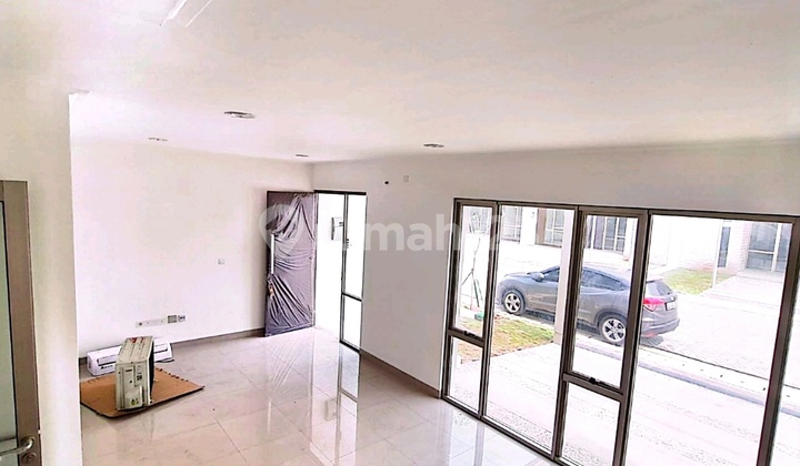 Dijual Rumah Mewah Pik 8X10 3Br Kosongan bisa KPR