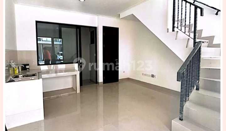 Disewakan murah Rumah PIK Milenial 4,5x10 2BR kosongan best price 2