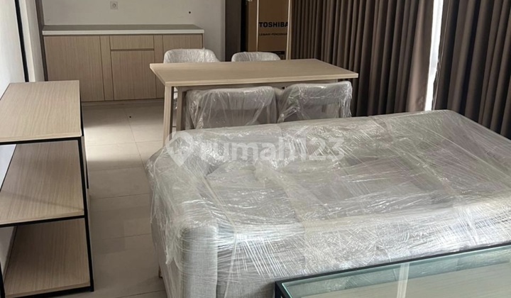 Dijual Rumah Mewah Pik Milenial 8X10 3+1Kamar Tidur Full Furnish