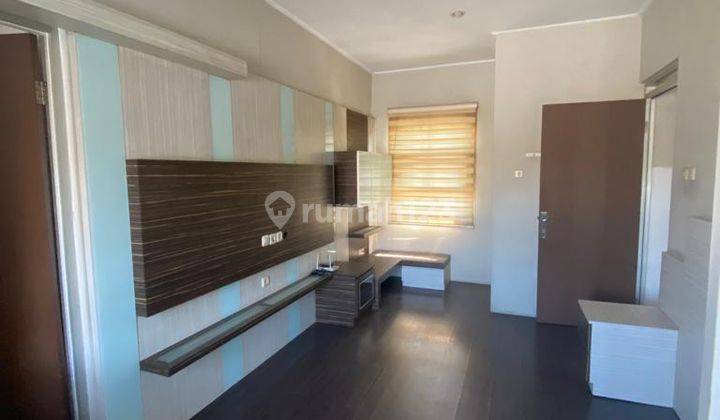 Rumah 2 Lantai Terawat di Maltra Residence, Bandung 2