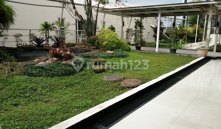 Dijual Hotel yang Masih Beroperasi di Jl. Otista Bandung