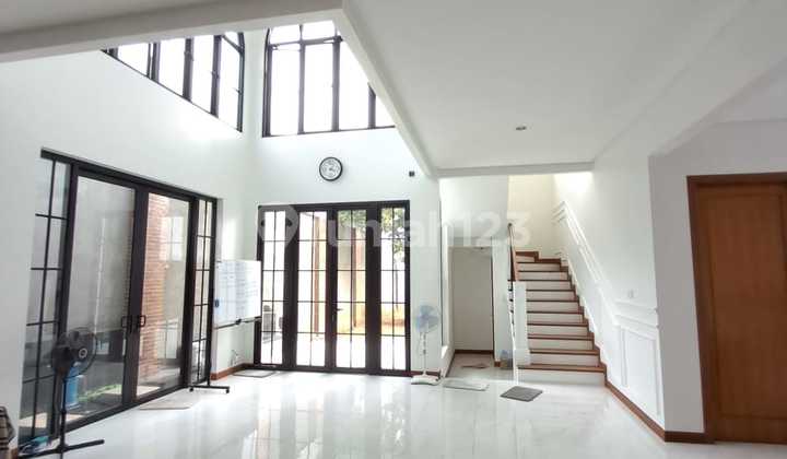 Rumah 2 Lantai Bagus Telaga Bodas Raya Semarang Selatan 2