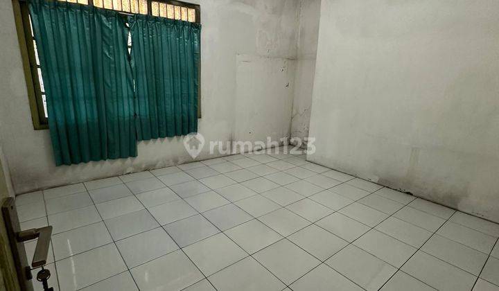 Rumah di Karang Kojo selatan SHM Semarang Utara 2