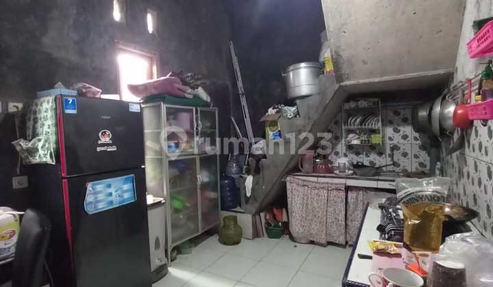 Rumah Mijen Siap Huni Butuh Renovasi Dikit 2