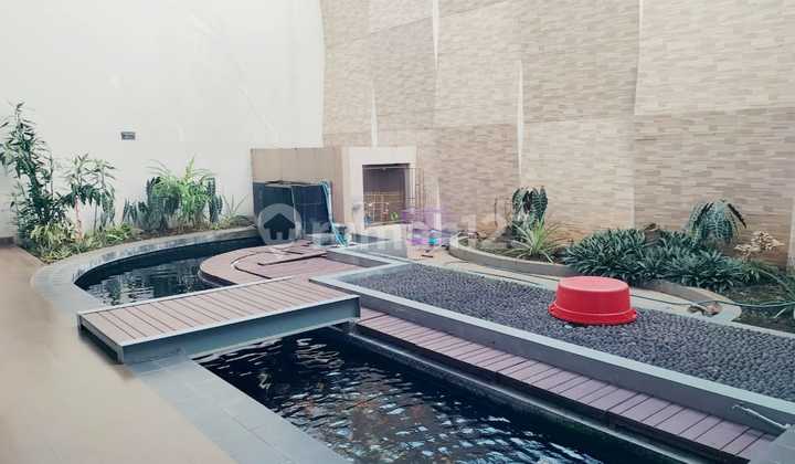 Rumah Mewah di Graha Padma Jalan Utama 312W1n 2