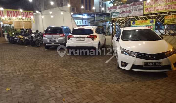 Commercial Space in a Strategic Location on the Side of Tingkir Main Road Commercial Space in a Strategic Location on the Side of Tingkir Main Road