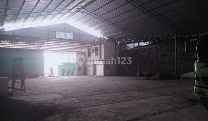 Gudang Di Simongan, Semarang Barat 700 M² 3v4 2