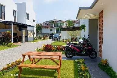 Rumah Kost Murmer Dekat Supermarket Griya