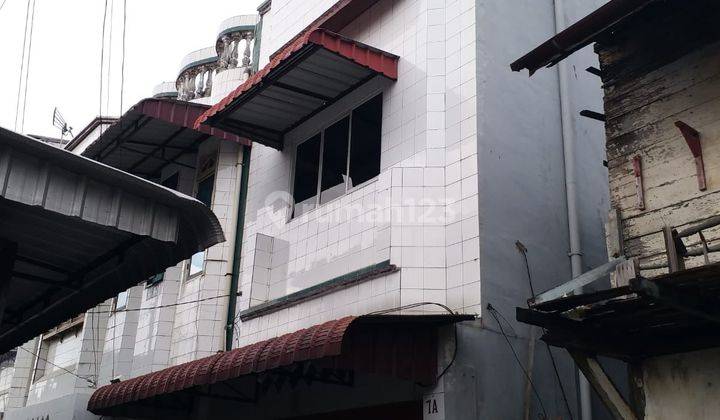 Rumah sewa jalan cumi 3 Lantai Bagus 1