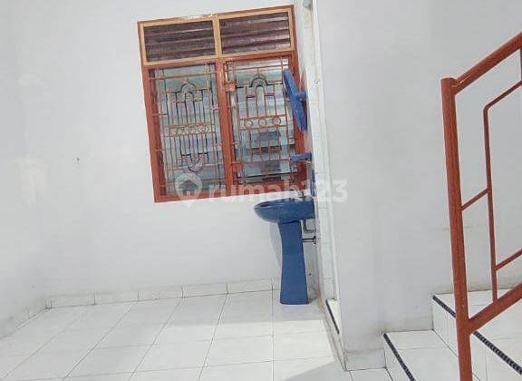 Rumah sewa jalan cumi 3 Lantai Bagus 6