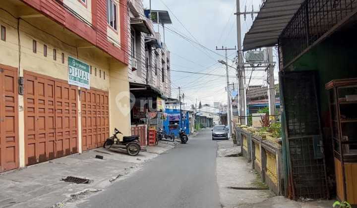 Ruko di Jalan bridjen zein hamid,  titi kuning,  gg sado Baru