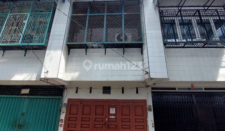 Dijual Cepat Townhouse Pinggir Jalan Mandala Bagus 1