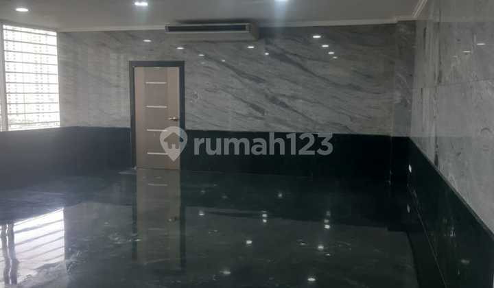 Disewakan Perkantoran 120m2 Di Epiwalk. Kawasan Rasuna Epicentrum