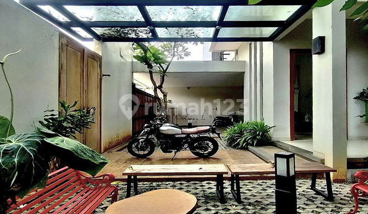 SEMFURN Strategis Luas Hook Pool Ceger Cipayung Jakarta Timur Tol 2