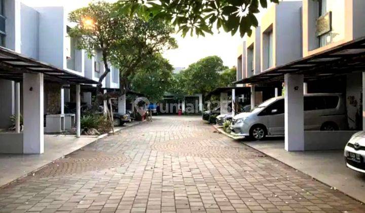 Furnish Townhouse Strategis Modern Setu Cipayung Jakarta Timur 2