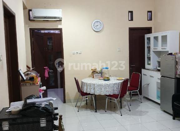 Strategic Cluster for Rent on Jl Lbr Kranji Bekasi, near LRT Station Toll.
