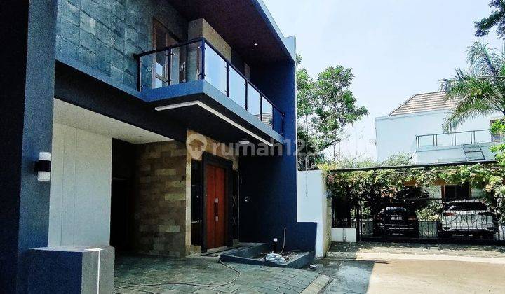 Townhouse Stratgis Hook Luas Harjamukti Depok Dkt Tol Cibubur Lrt 2