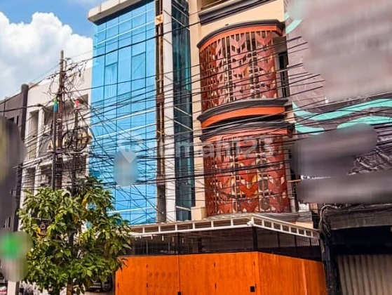 Full Furnished Kost, Lively and Strategic, 4 Floors 25 Rooms, Jl Lebar Tanjung Duren Raya 2