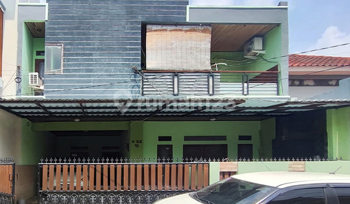 SEMI-FURNISHED 3-STORY LEASE Strategic Complex Area Near Bintara Station Toll SEMI-FURNISHED 3-STORY LEASE Strategic Complex Area Near Bintara Station Toll