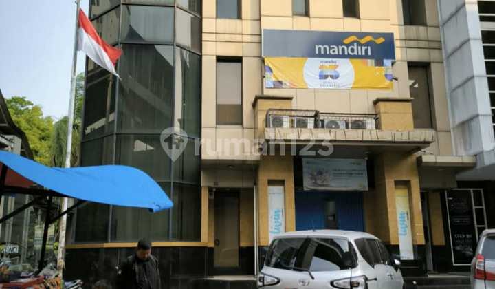 Ruko Ex Bank 3 Lantai Di Klpa Gading Hgb Siap Pakai