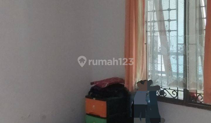 Rumah di Kayu putih Jaktim 2 Lantai SHM Bagus Utara 2