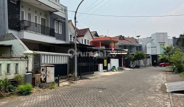 Rumah di Puri gardena jak bar 3 Lantai SHM kt 7 siap huni  2