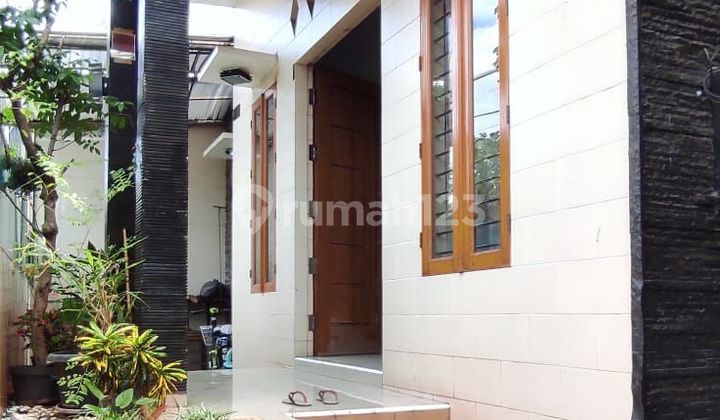 Rumah luas 190 KT 4 di Harapan indah Bekasi 2 Lantai SHM Utara 2