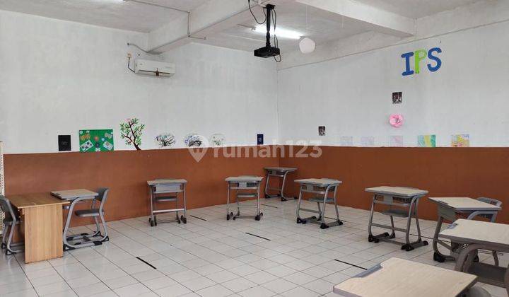 Gedung sekolah di Serpong utara tangsel Lt 1125 , 4 lantai SHM Sudah Renovasi  2