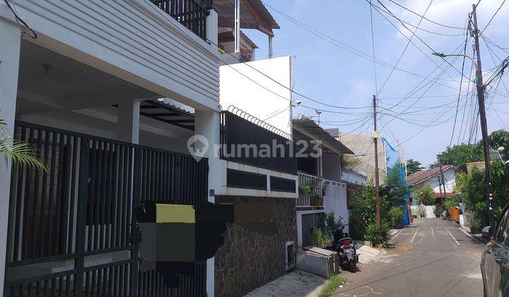 Rumah minimalis di Rawamangun jaktim 2 Lt SHM Sdh  Renov bbs bjr  kt 4 2