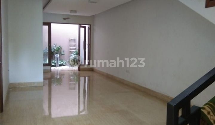 Rumah di Kemang jaksel brand new 2 Lantai shm 2