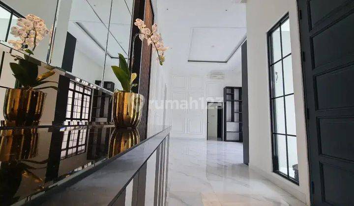 Rumah baru mewah lt 500 kt 5 semi furnis di Cilandak jaksel SHM  2