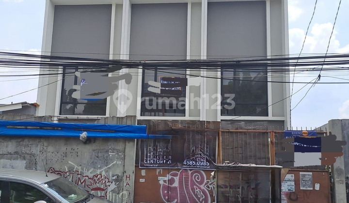 Small Ruko in Rawasari 2 LTI 3.7x15 SHM Dense Crowded Ready to Use 2