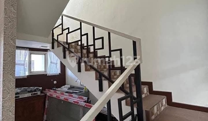 Dijual Rumah Siap Huni di Gunung Anyar Surabaya Dekat Upn 2