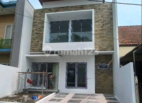 Promo Termurah! Dijual Cepat Rumah Modern Baru Citraland Surabaya Barat