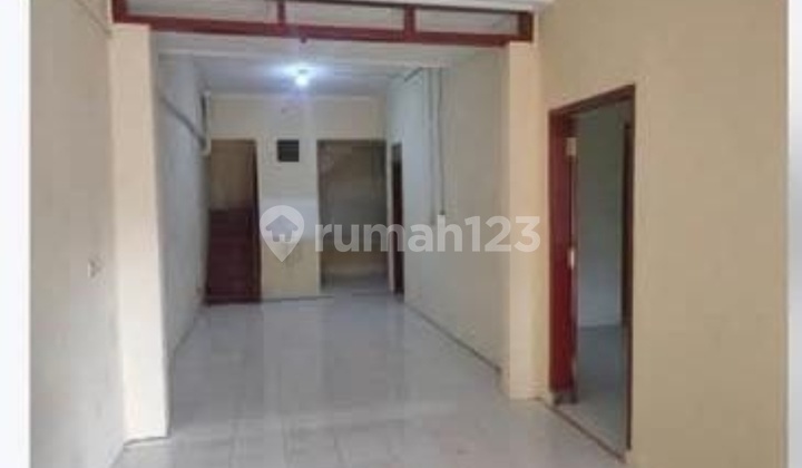 Ready-to-Occupy Rental House in Penjaringan, Surabaya 2